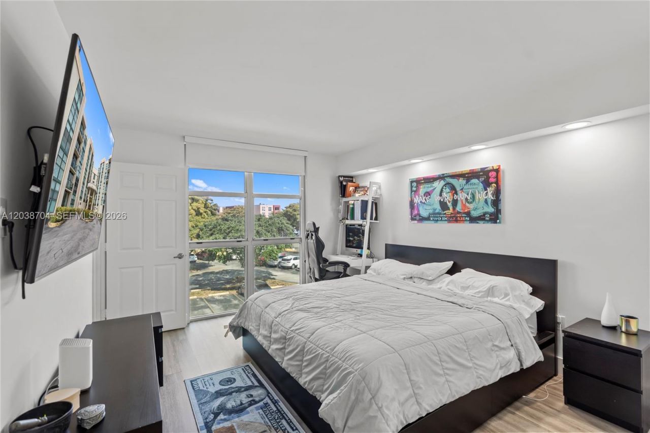 2055 SW 122nd Ave, Unit 326, Miami, FL 33175 Photo