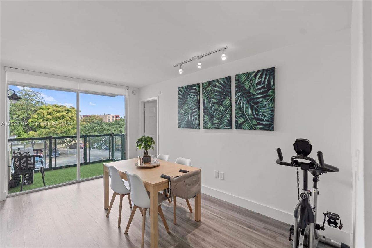 2055 SW 122nd Ave, Unit 326, Miami, FL 33175 Photo