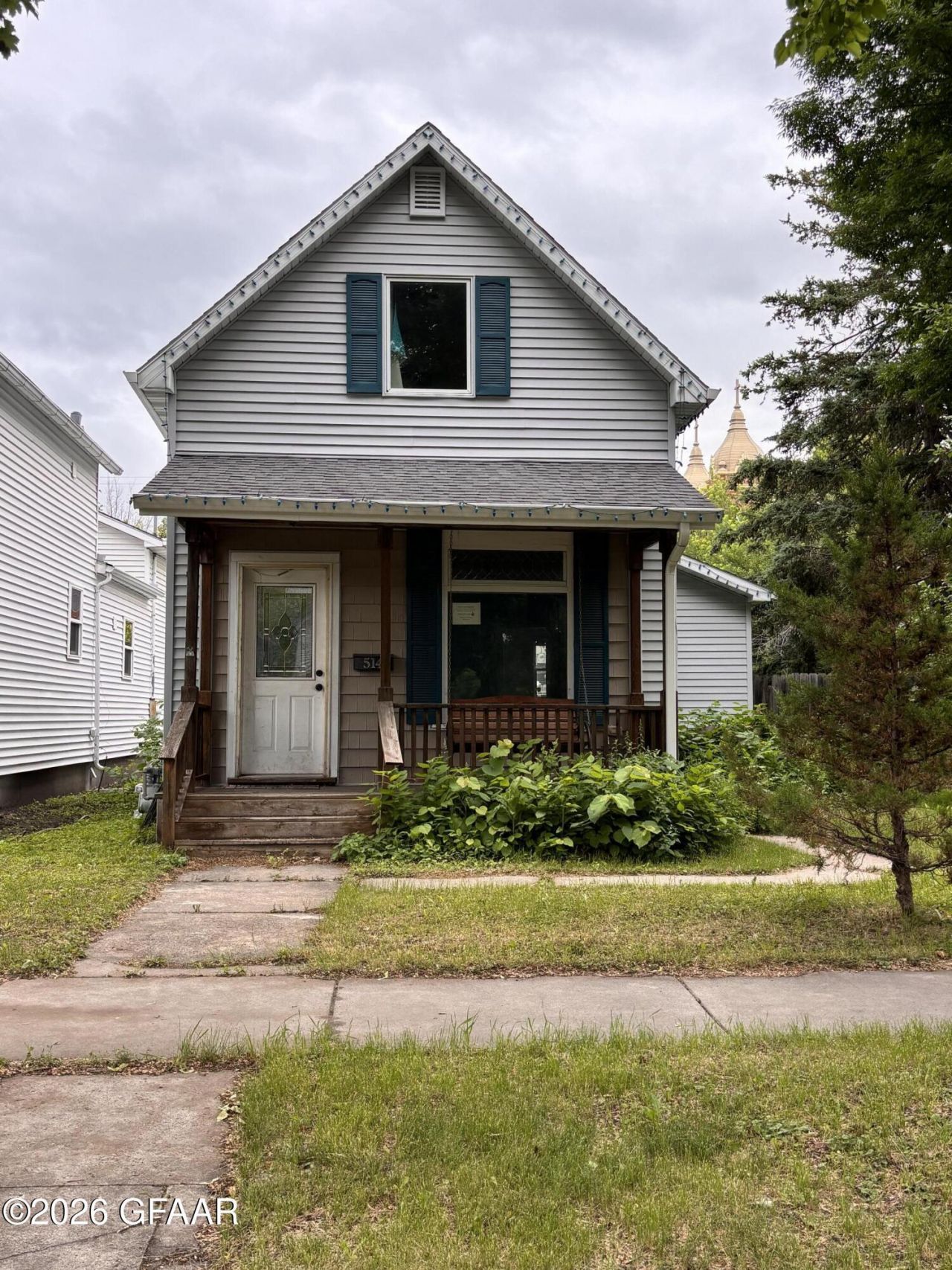 514 7th Street N, Grand Forks, ND 58203 Main Photo