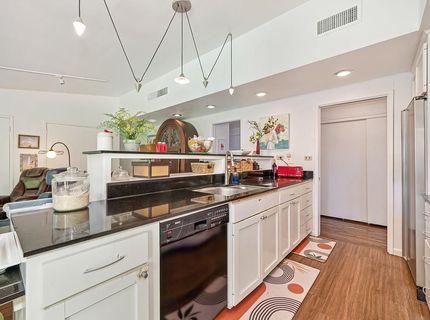 3421 Lynne Way, Sacramento, CA 95821 Photo