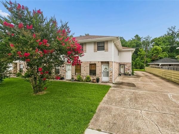 135 LAKEWOOD Drive, Unit D, Luling, LA 70070