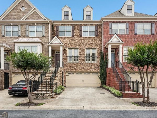 1005 Manchester Way, Roswell, GA 30075