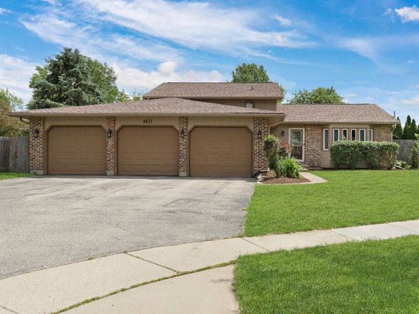 Gurnee, IL 60031