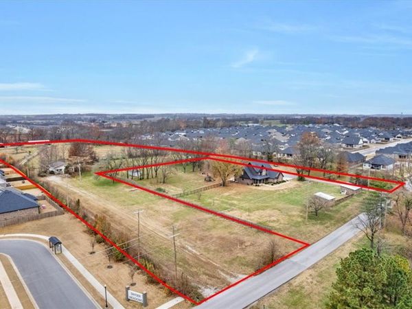 3810 & 3720 N Rainbow Farm Road , Bentonville, AR 72713