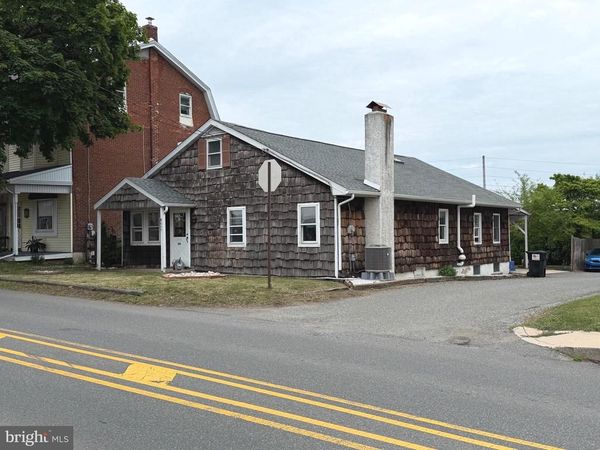 648 N READING AVENUE N, BOYERTOWN, PA 19512