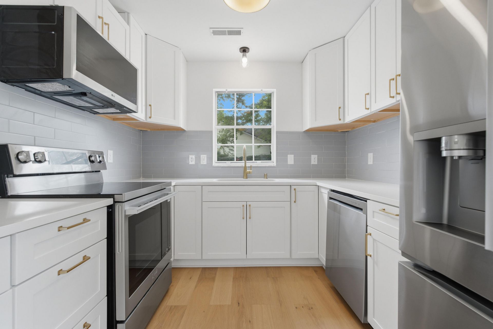 2107 Presidio Drive Photo 12