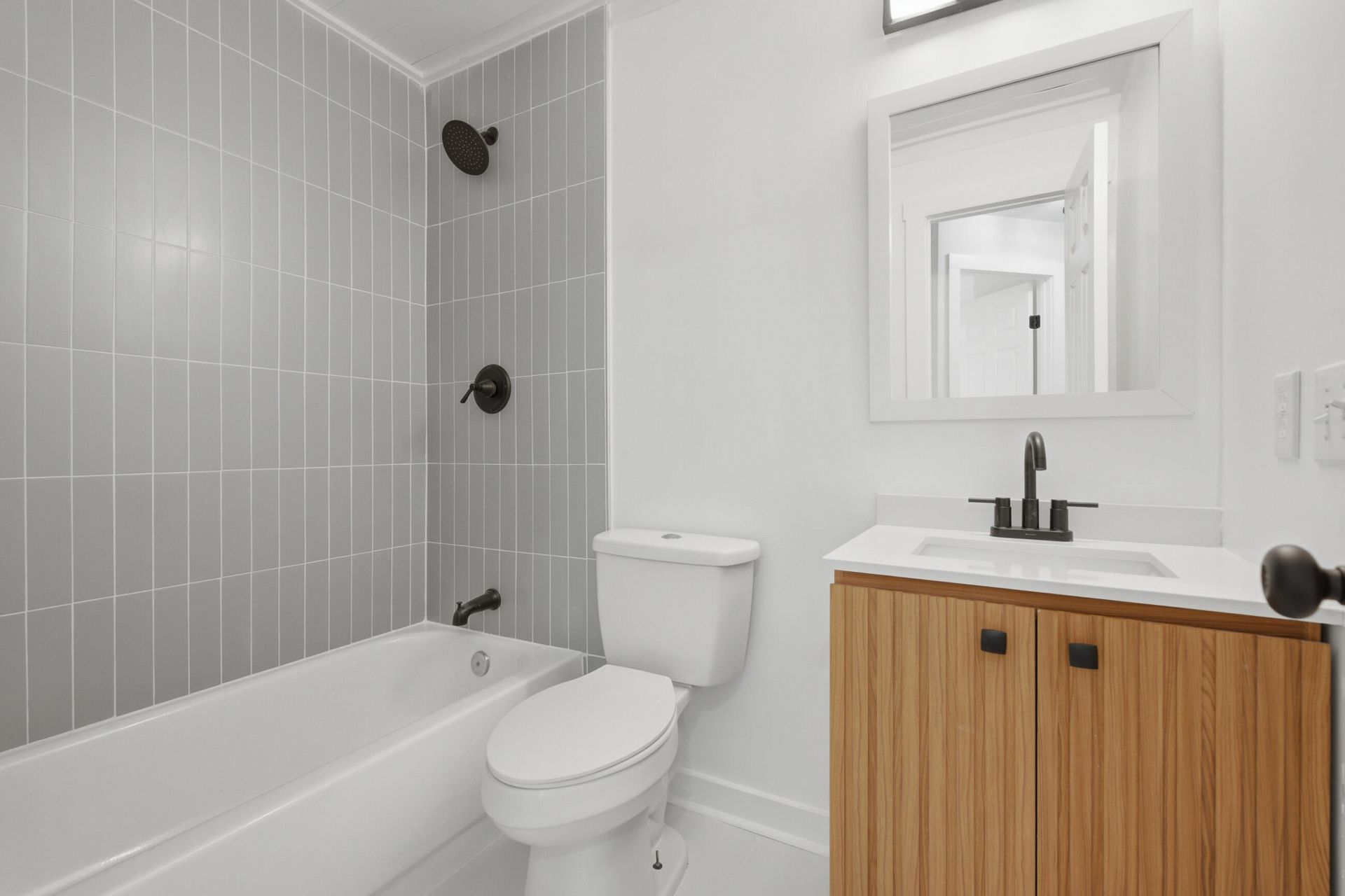 2107 Presidio Drive Photo 22