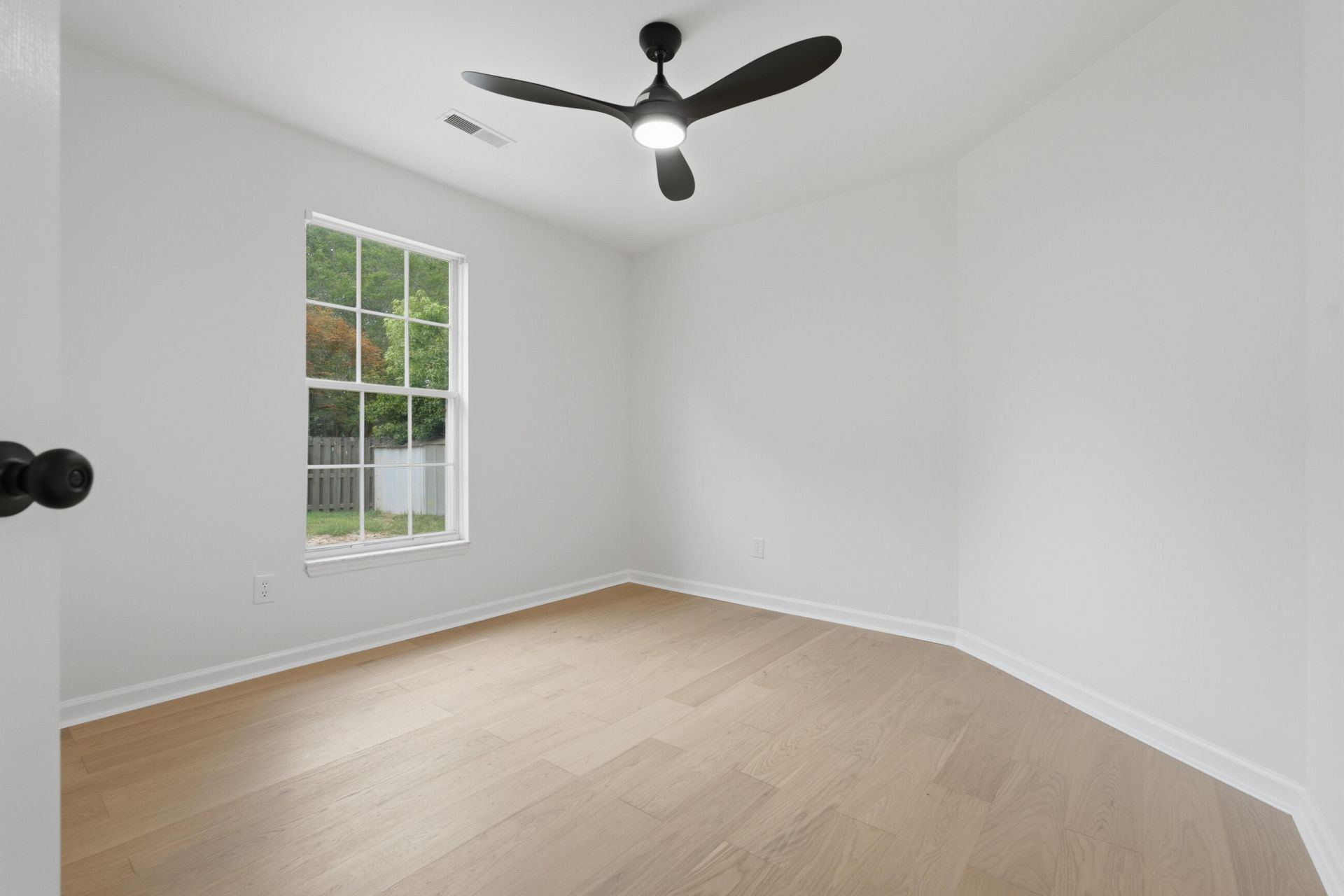 2107 Presidio Drive Photo 24
