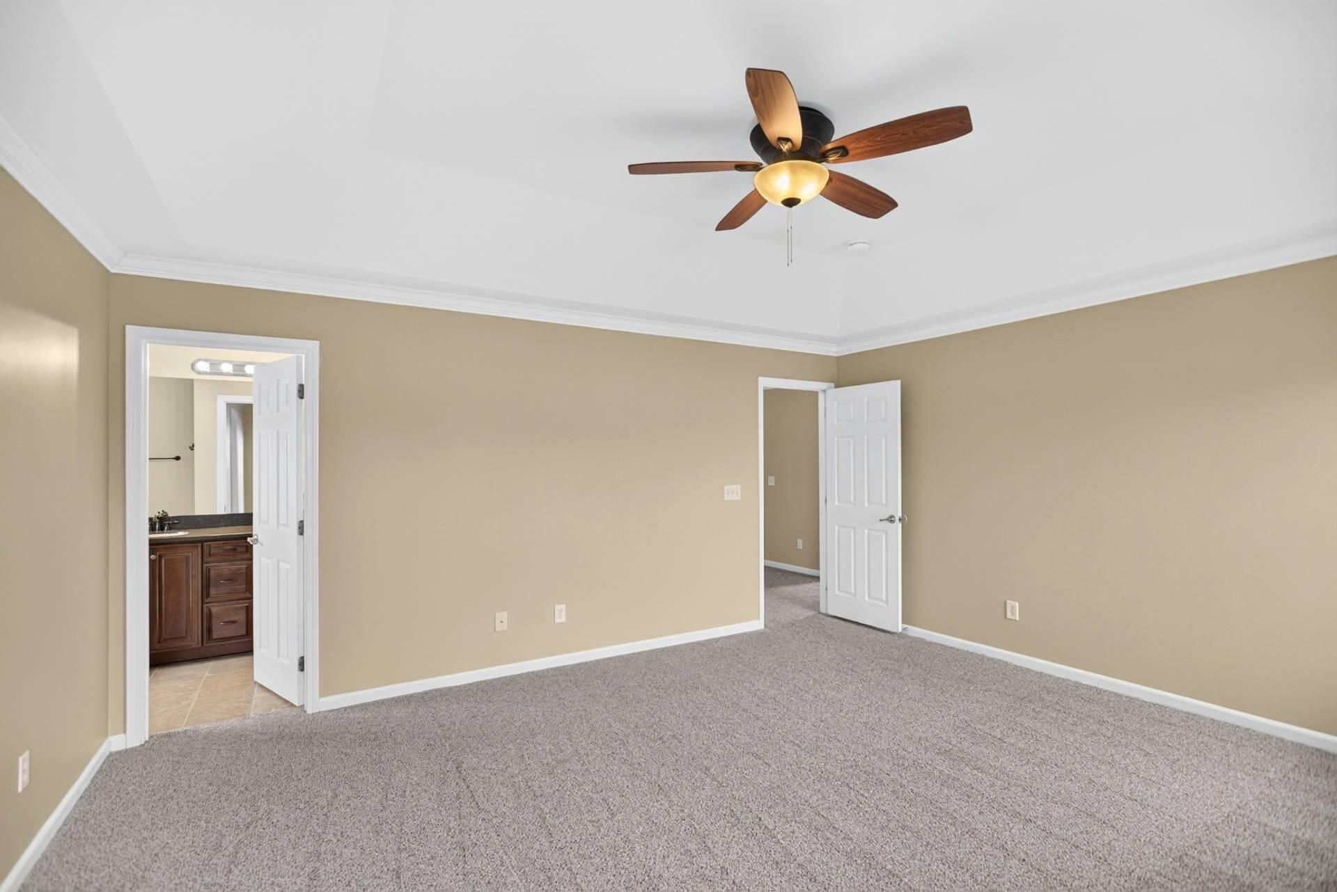 7018 Bellflower Lane Photo 15