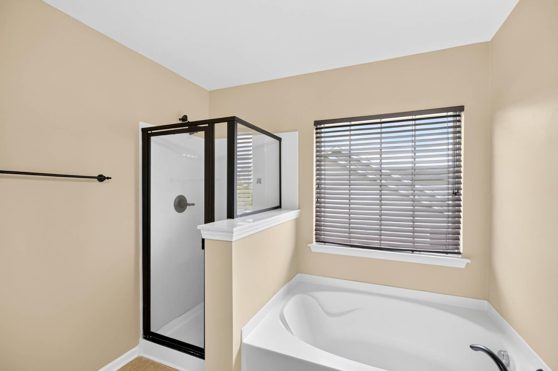 7018 Bellflower Lane Photo 17