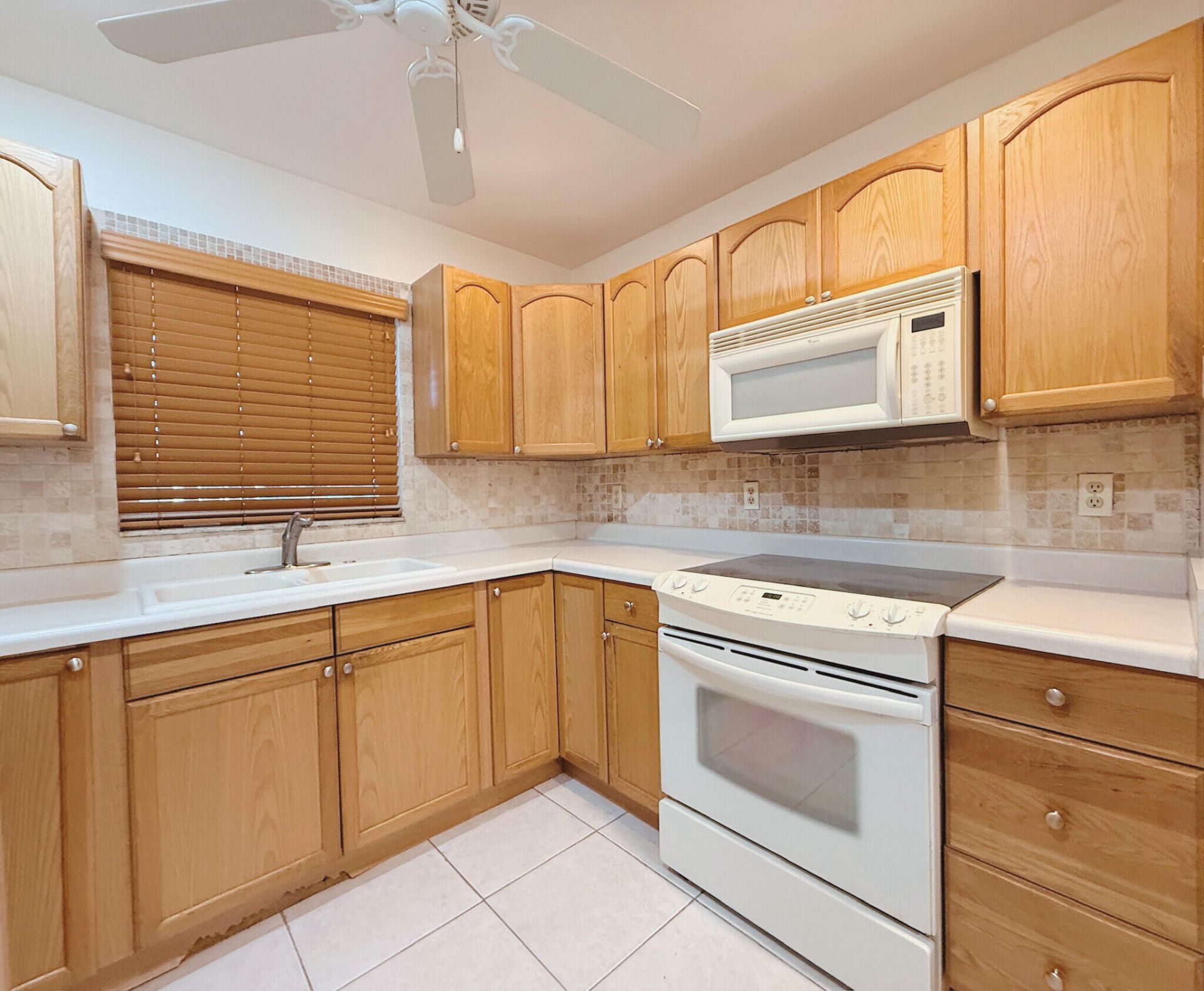 5301 Lakefront Boulevard, Unit D, Delray Beach, FL 33484 Photo