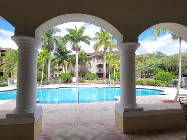 6533 Emerald Dunes Drive, Unit 304, West Palm Beach, FL 33411