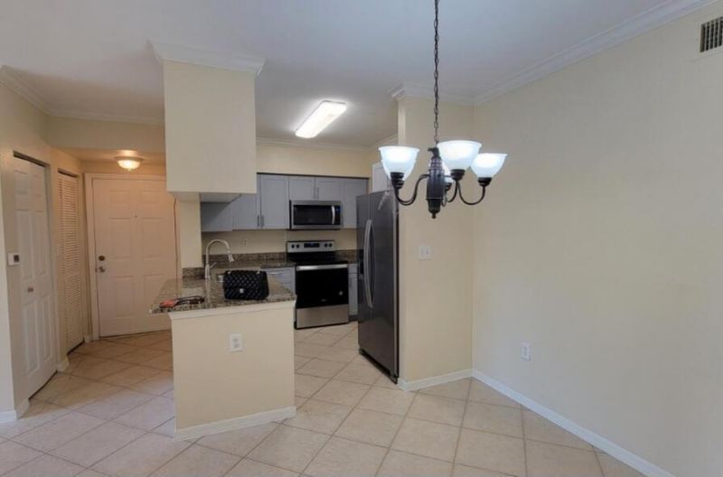 6533 Emerald Dunes Drive, Unit 304, West Palm Beach, FL 33411 Photo