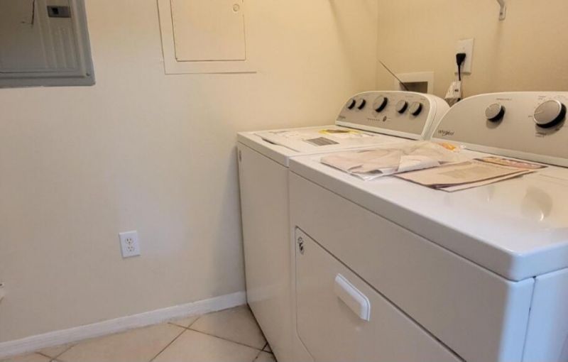 6533 Emerald Dunes Drive, Unit 304, West Palm Beach, FL 33411 Photo