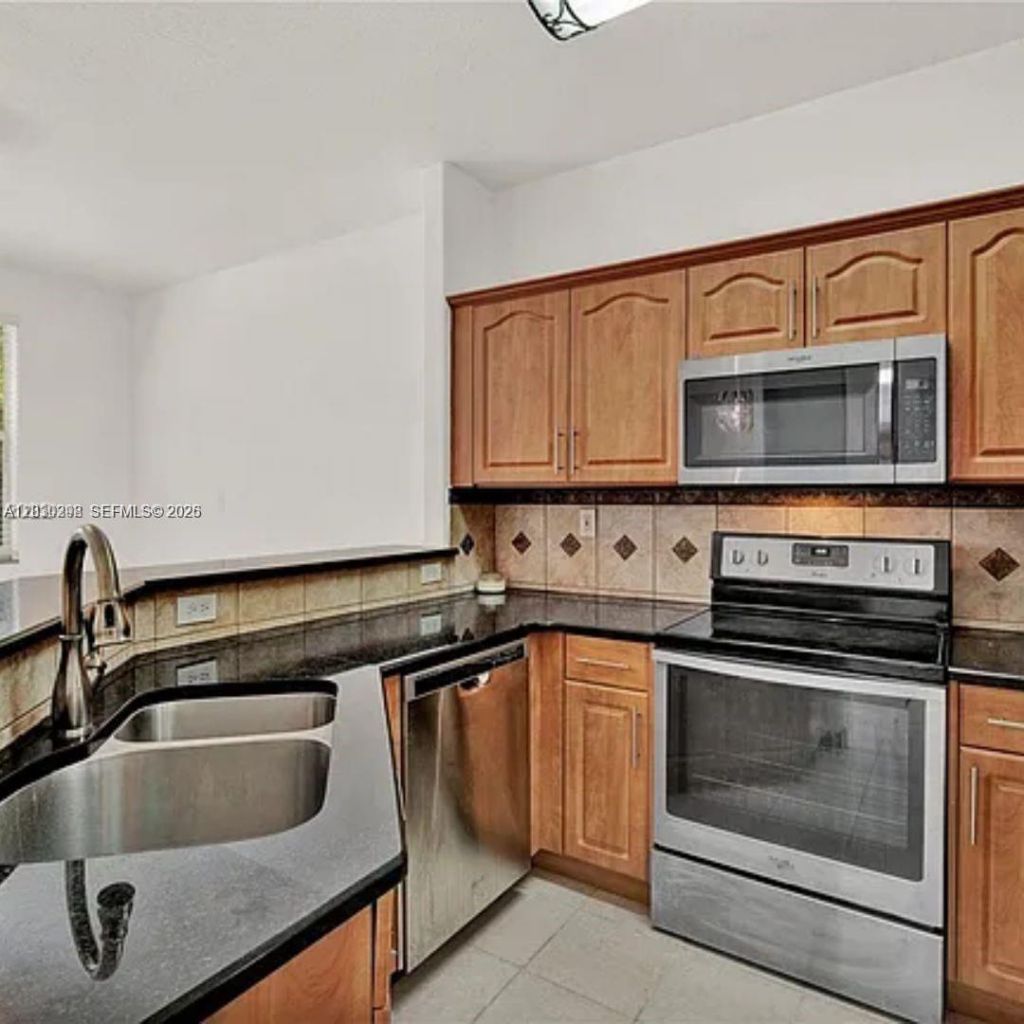 10902 NW 79th St , Unit 10902, Doral, FL 33178 Photo