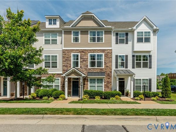 16930 Thornapple Run , Moseley, VA 23120