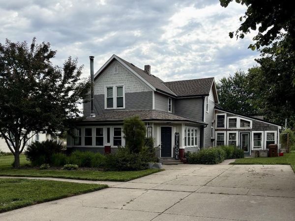 1014 N Carroll Street, Carroll, IA 51401