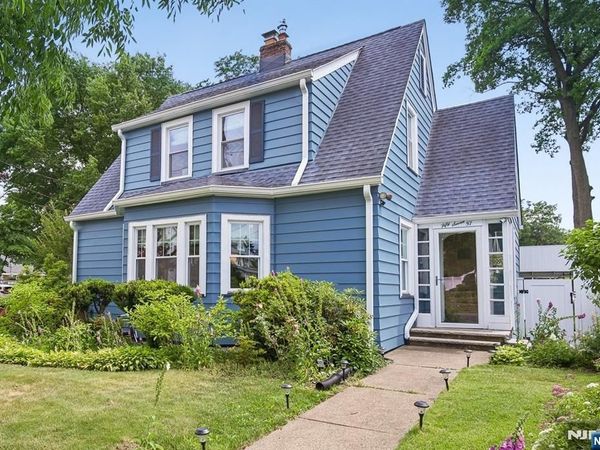 57 Oldis Street, ROCHELLE PARK, NJ 07662
