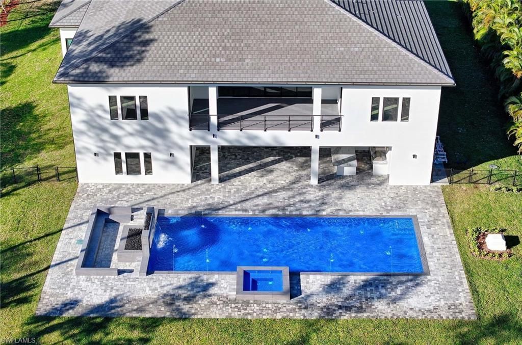 5160 Teak Wood Dr , Naples, FL 34119 Photo