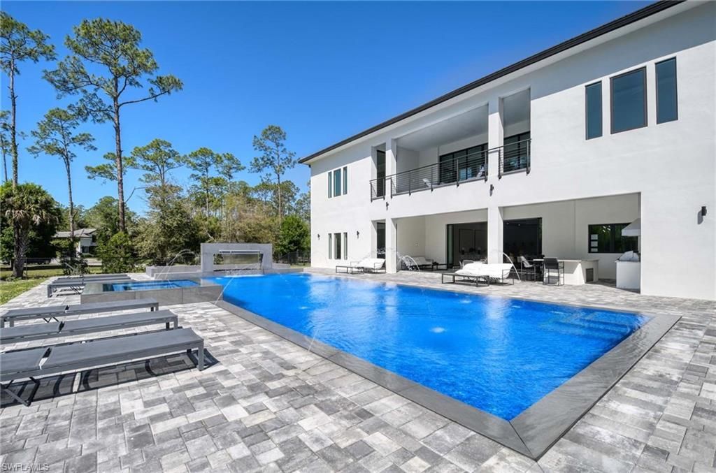5160 Teak Wood Dr , Naples, FL 34119 Photo