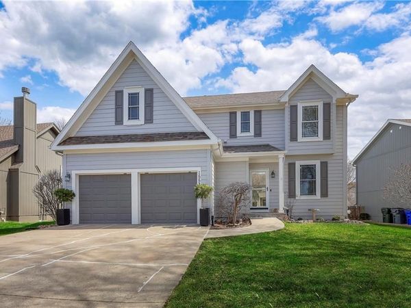 15533 S Alden Street, Olathe, KS 66062