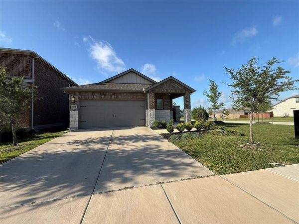 3215 Sedge Grass Drive, Melissa, TX 75454