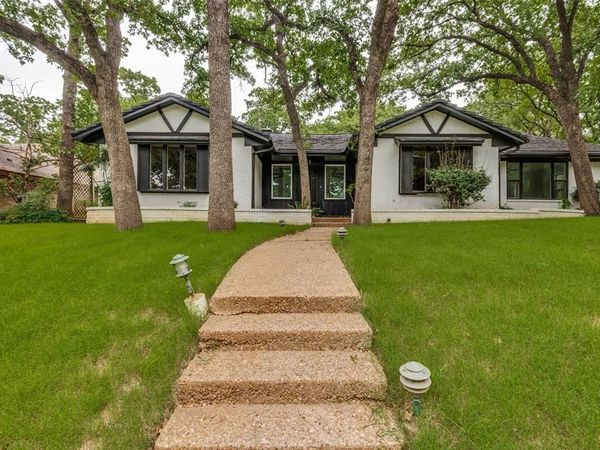 2117 Franklin Drive, Arlington, TX 76011