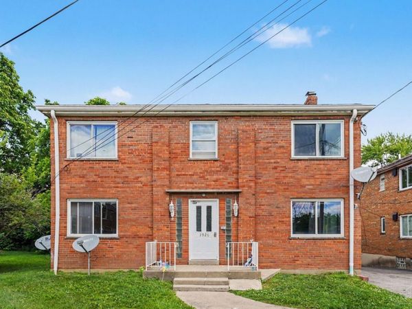3926 E Gatewood Lane, Silverton, OH 45236
