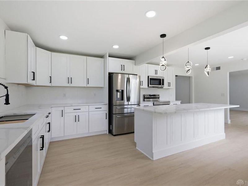 8196 Westbrook Road, Brookville, OH 45309 Photo 14