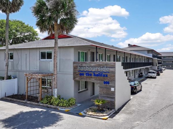 900 S Peninsula Drive, Unit 214, Daytona Beach, FL 32118