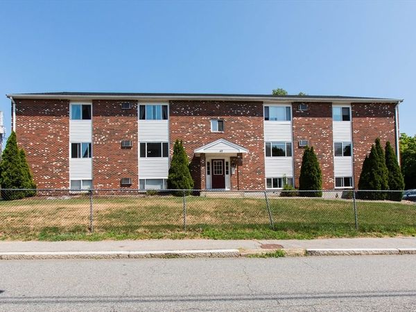 42 Fisher Street, Unit #1, North Attleboro, MA 02760