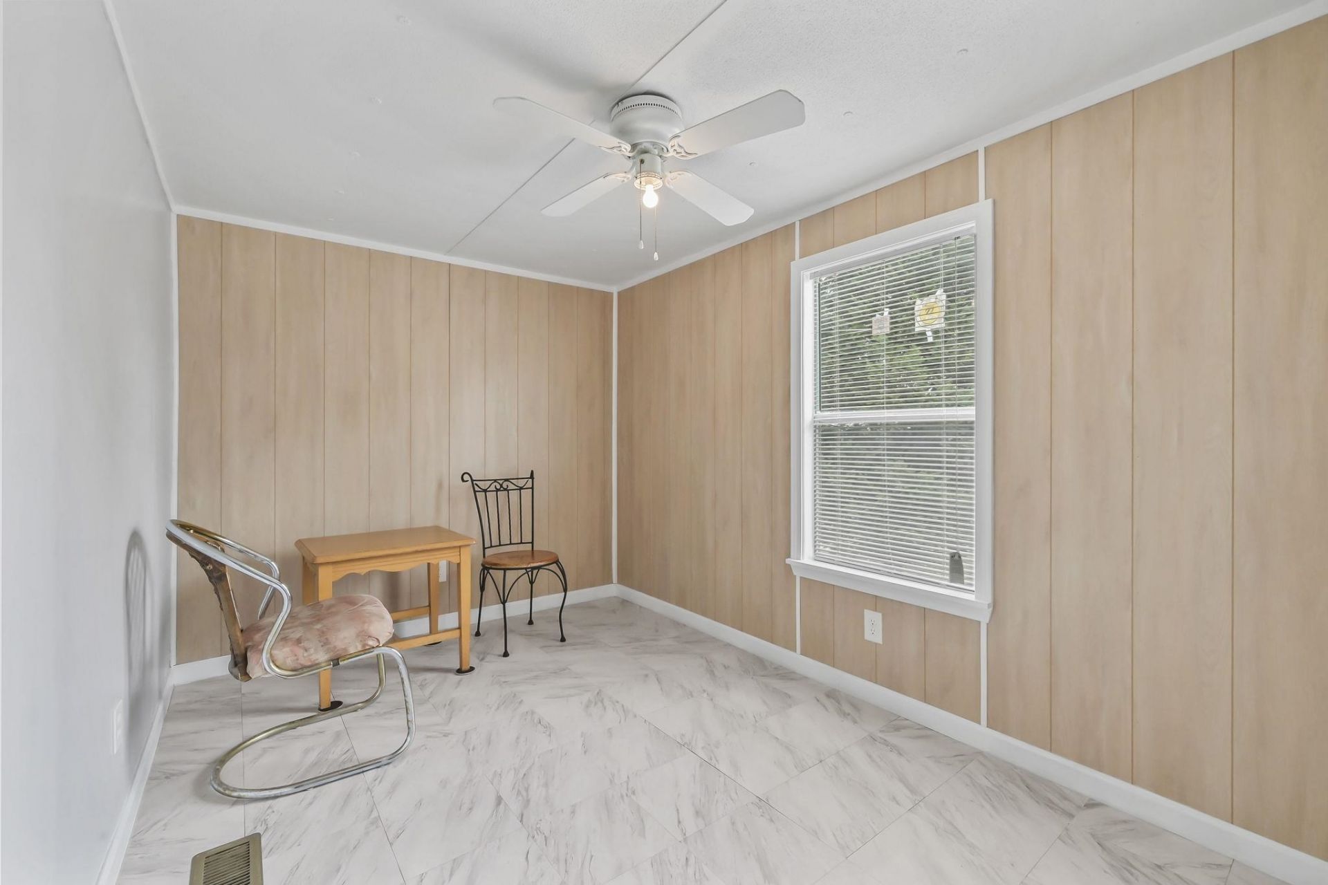 136 Crooked Island Circle Photo 14