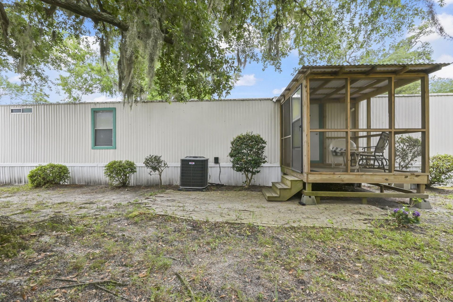 136 Crooked Island Circle Photo 23