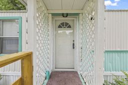 136 Crooked Island Circle photo 4