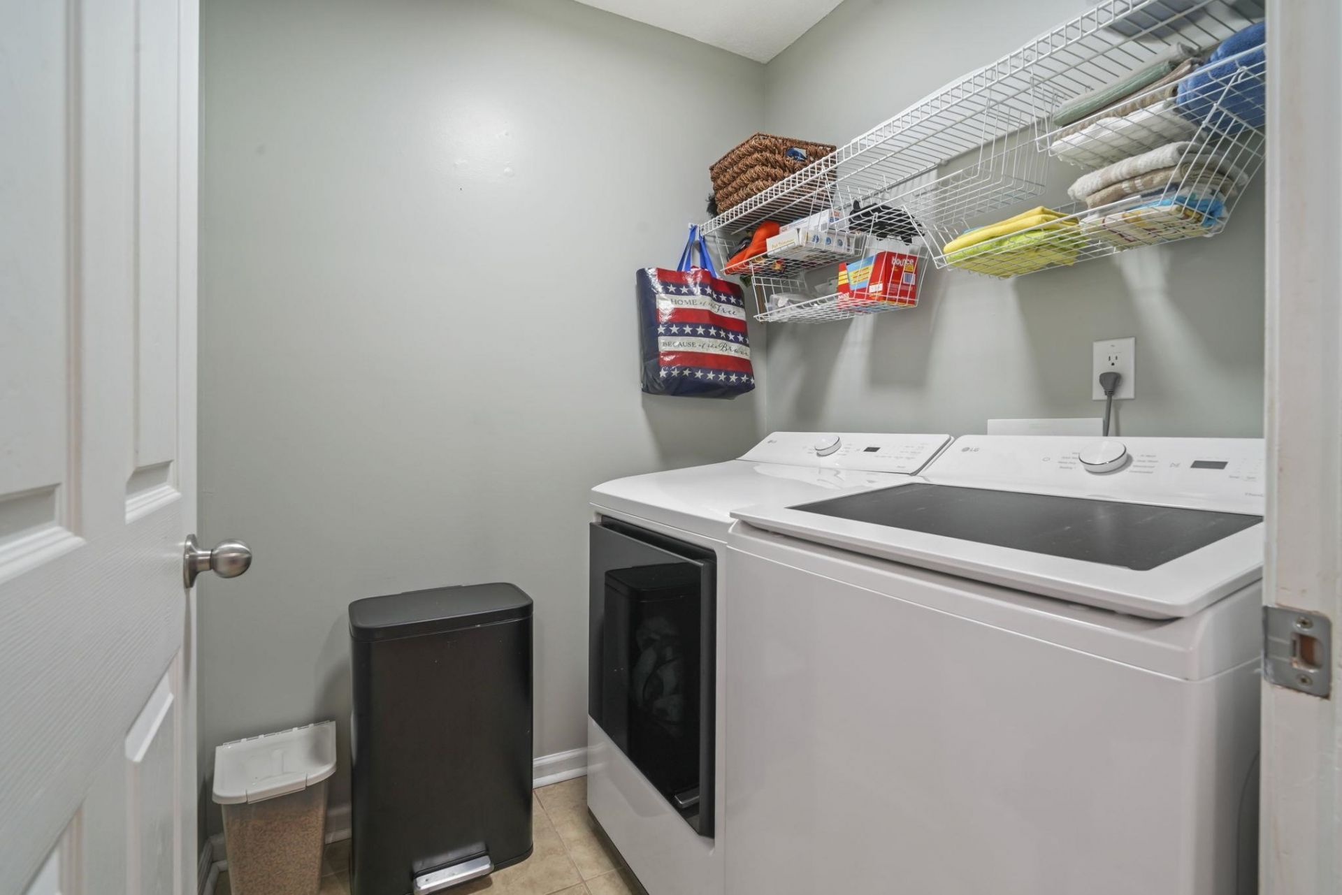 608 Stoney Burn Ln.  Photo 22