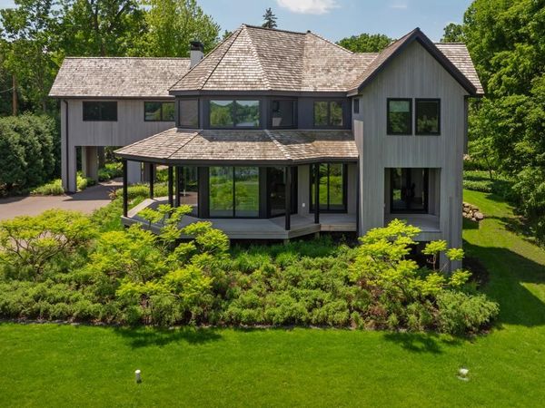 2657 Woodbridge Road , Minnetonka Beach, MN 55391