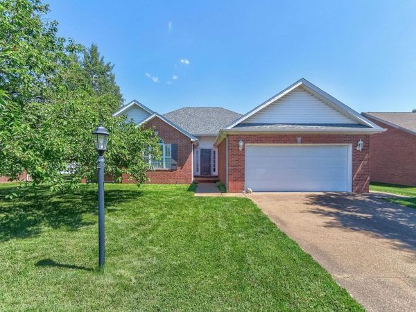 706 Lancelot Drive, Evansville, IN 47711
