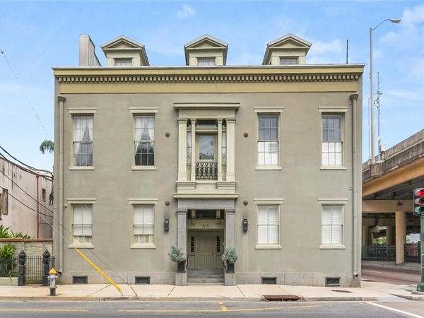 1115 PRYTANIA Street , Unit 205, New Orleans, LA 70130