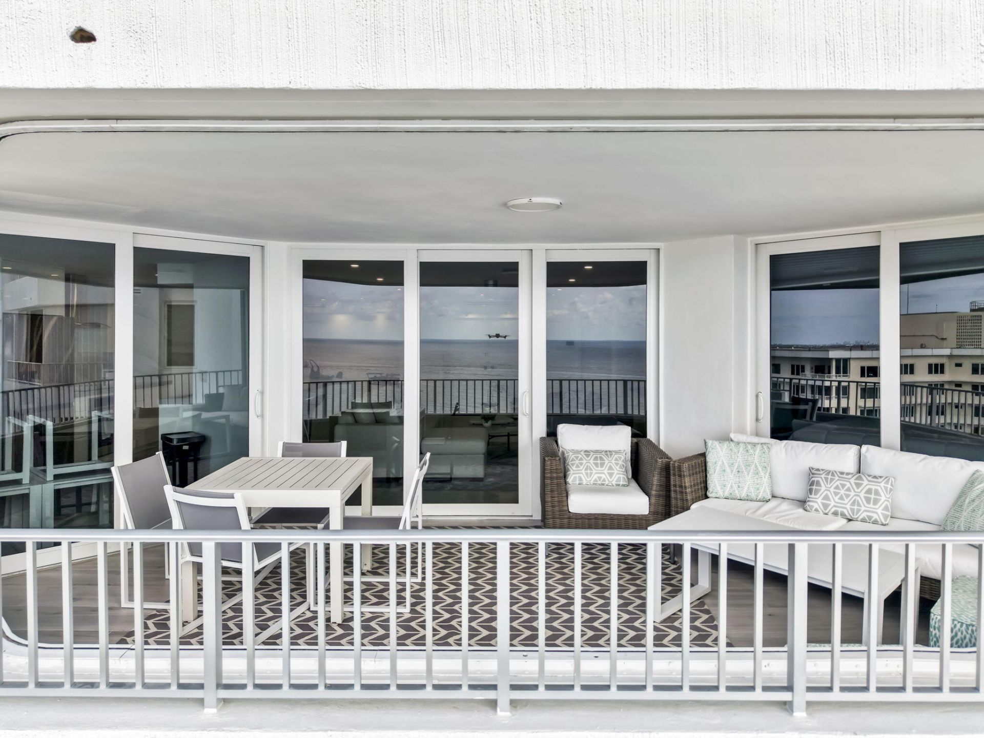 550 S Ocean Boulevard, Unit 1906, Boca Raton, FL 33432 Photo
