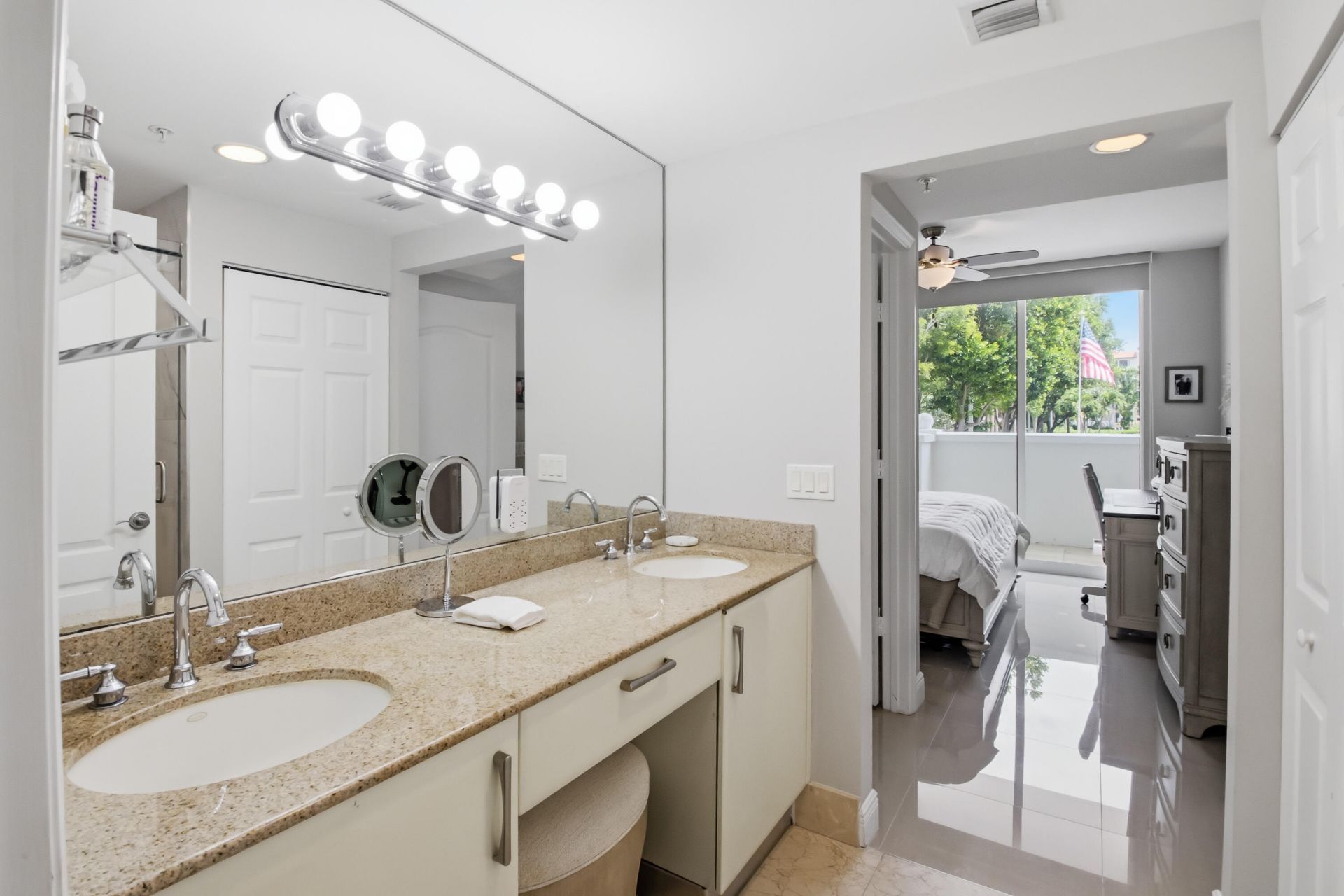 191 SE 20th Avenue, Unit 210, Deerfield Beach, FL 33441 Photo