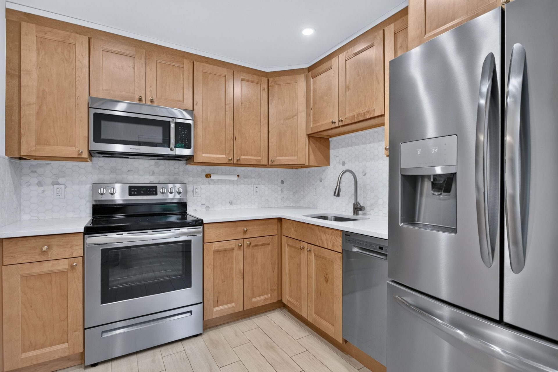 3520 Oaks Way, Unit 110, Pompano Beach, FL 33069 Photo