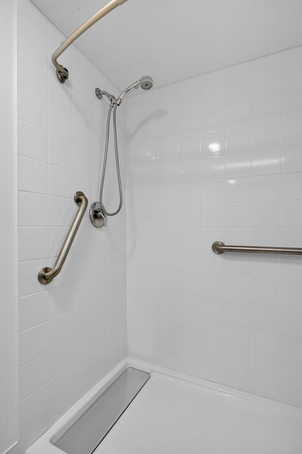 3520 Oaks Way, Unit 110, Pompano Beach, FL 33069 Photo