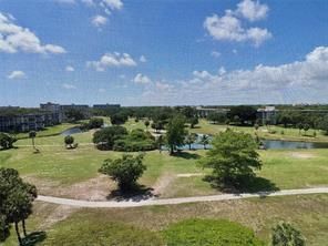 3520 Oaks Way, Unit 110, Pompano Beach, FL 33069 Photo