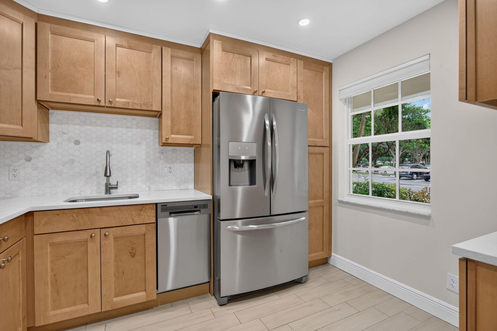 3520 Oaks Way, Unit 110, Pompano Beach, FL 33069 Photo