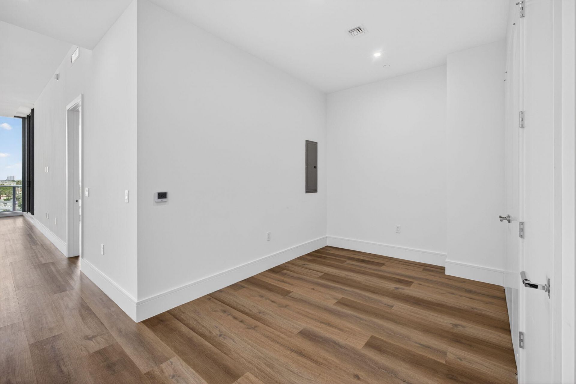 220 Lake Shore Drive, Unit 617, Lake Park, FL 33403 Photo