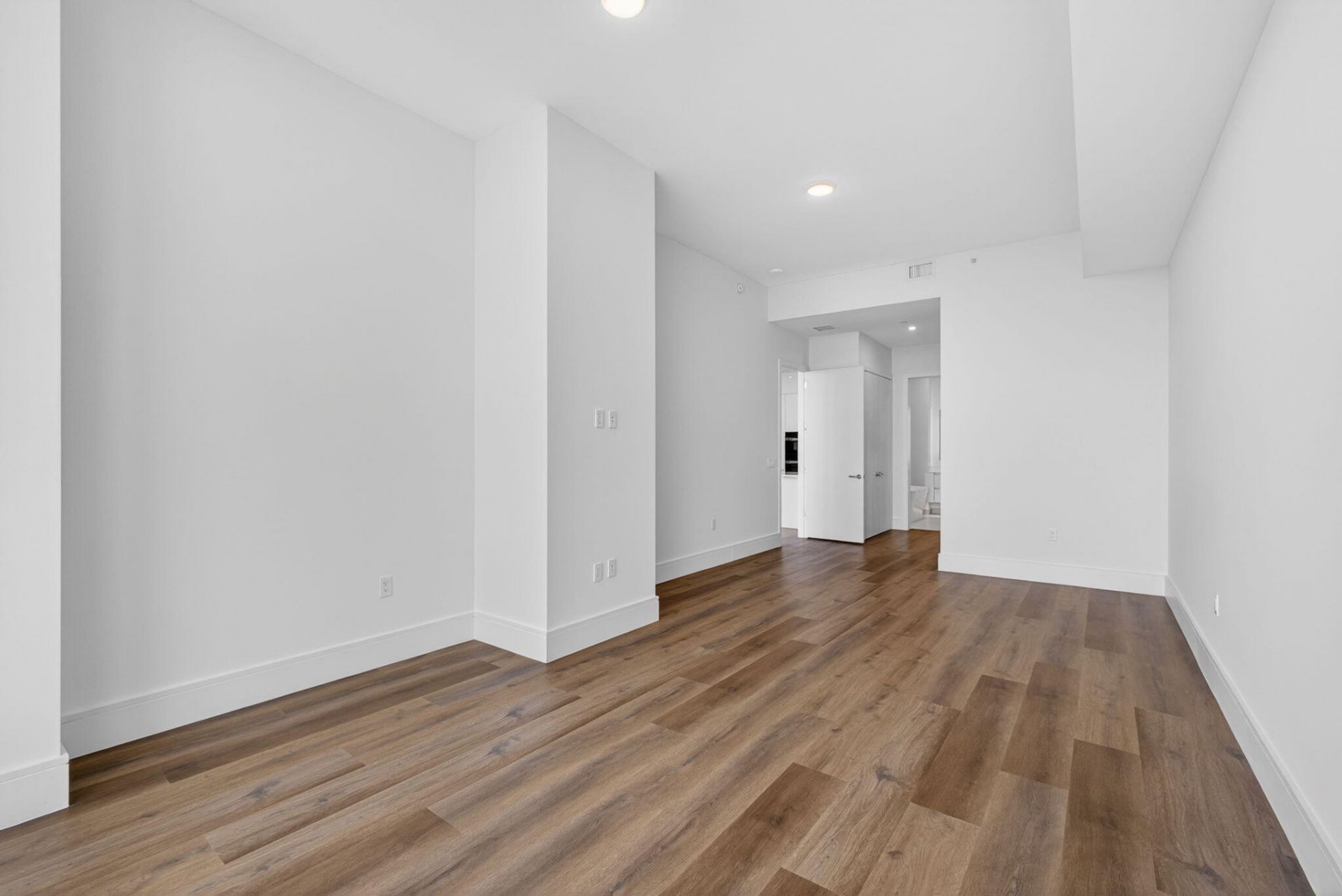 220 Lake Shore Drive, Unit 617, Lake Park, FL 33403 Photo
