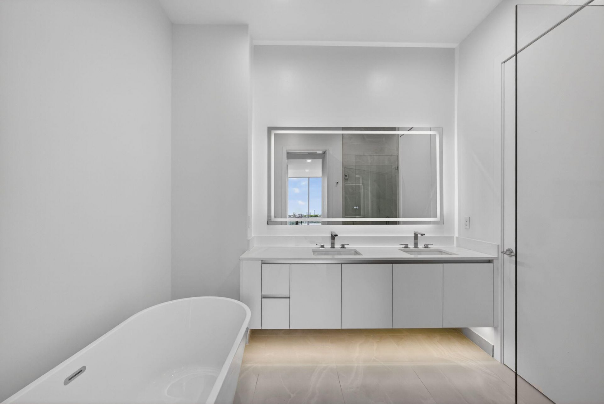 220 Lake Shore Drive, Unit 617, Lake Park, FL 33403 Photo