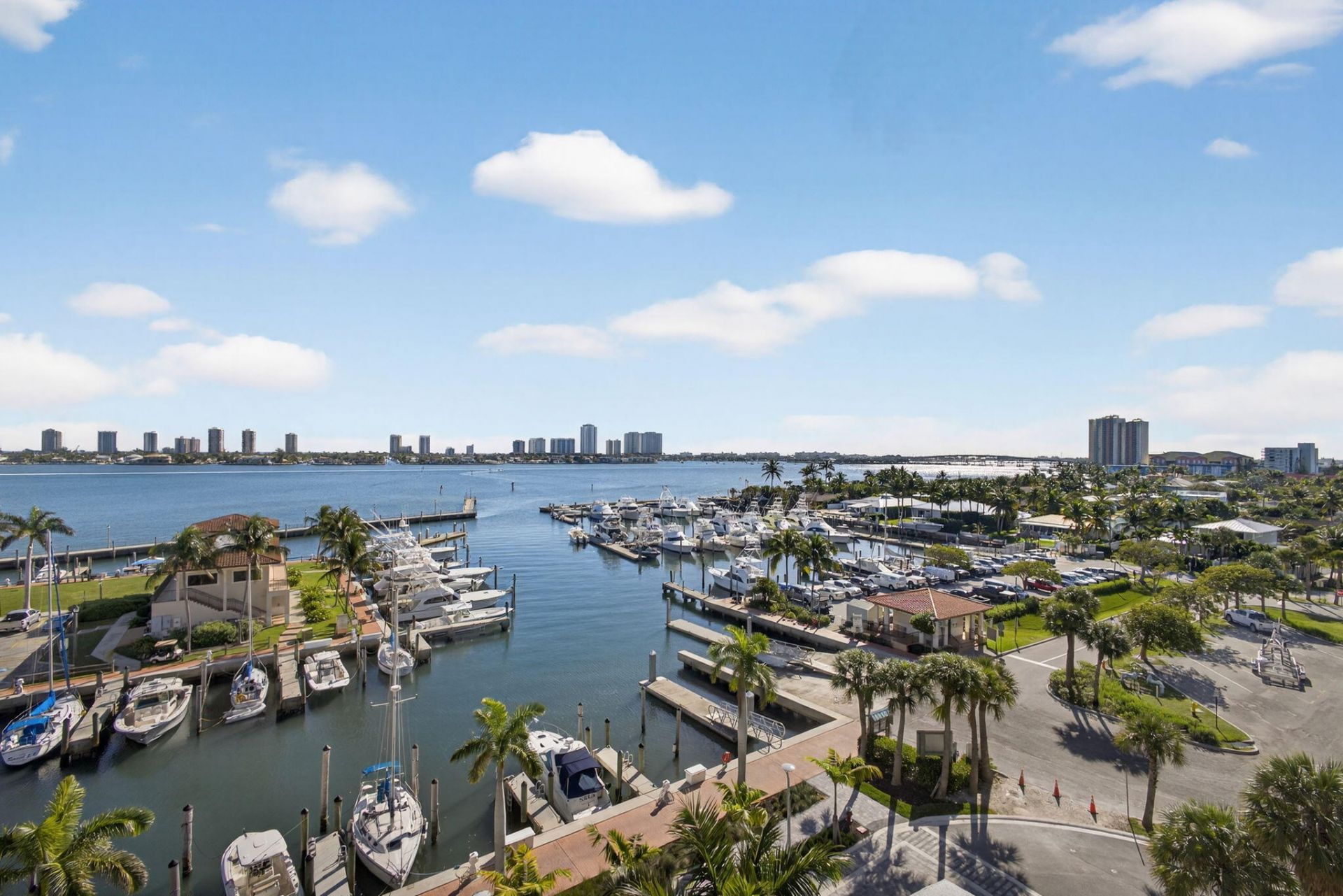 220 Lake Shore Drive, Unit 617, Lake Park, FL 33403 Photo
