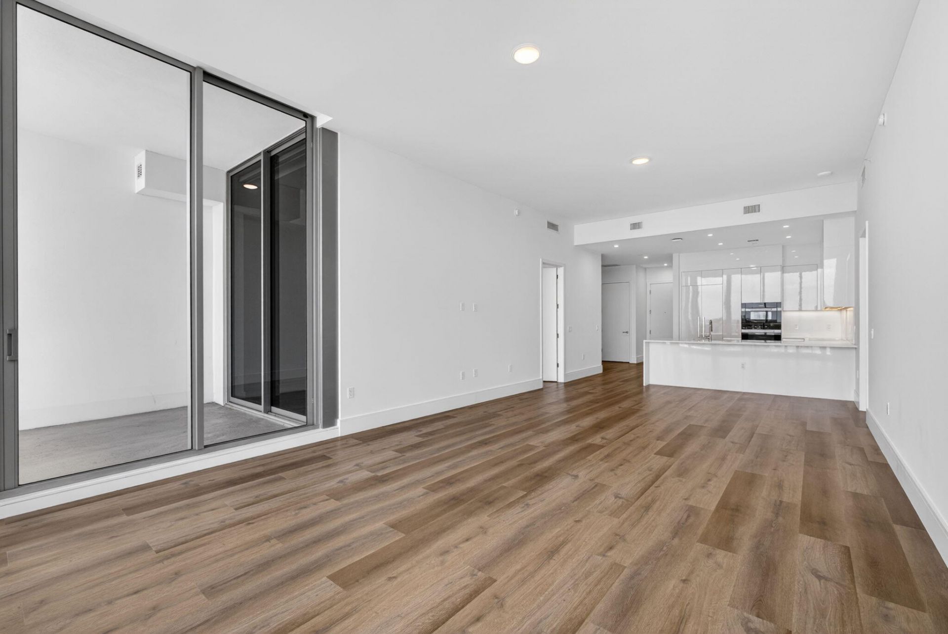 220 Lake Shore Drive, Unit 617, Lake Park, FL 33403 Photo