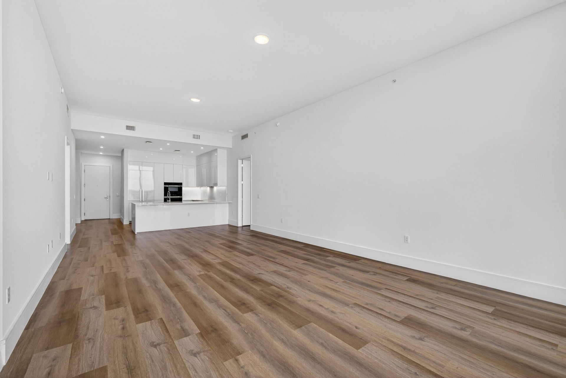 220 Lake Shore Drive, Unit 617, Lake Park, FL 33403 Photo